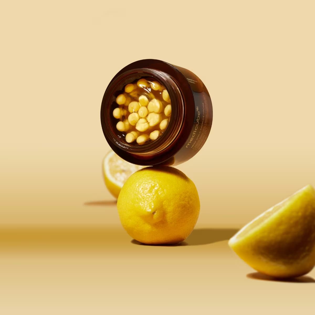 Medicube Deep Vita C Kapsul Krem 55 ml 2