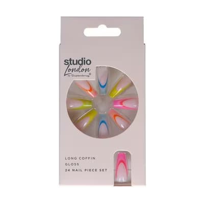 Superdrug Studio Takma Tırnak Renkli