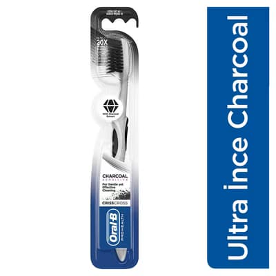 Oral-B Pro Health Diş Fırçası Kömürlü