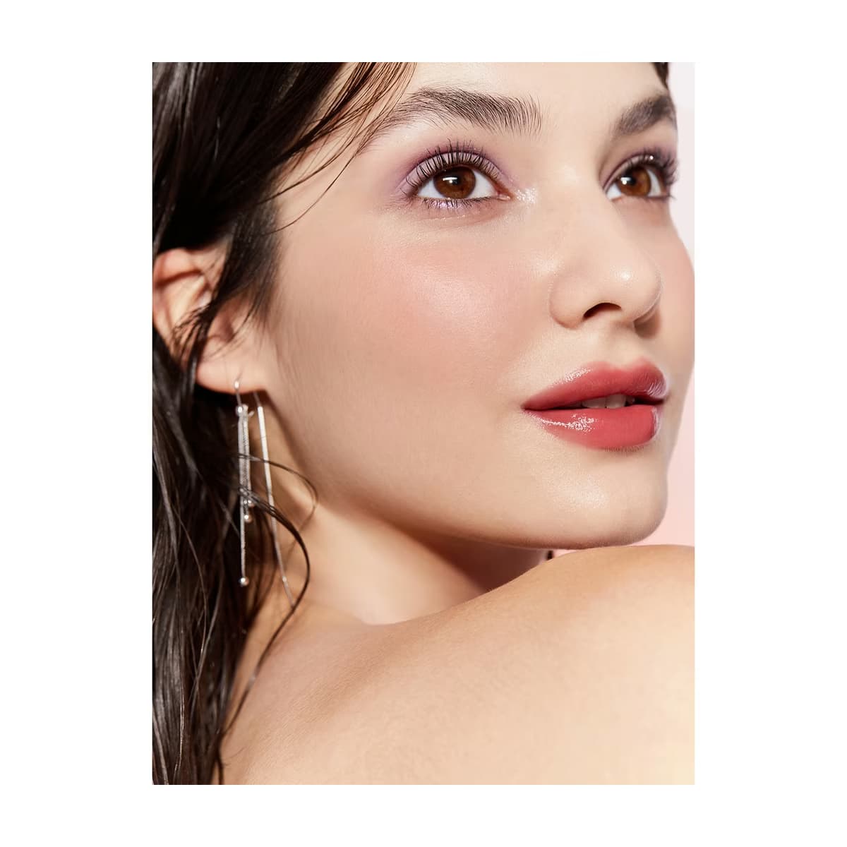 Sheglam Mirror Kiss Shine Ruj 111 High Key 4