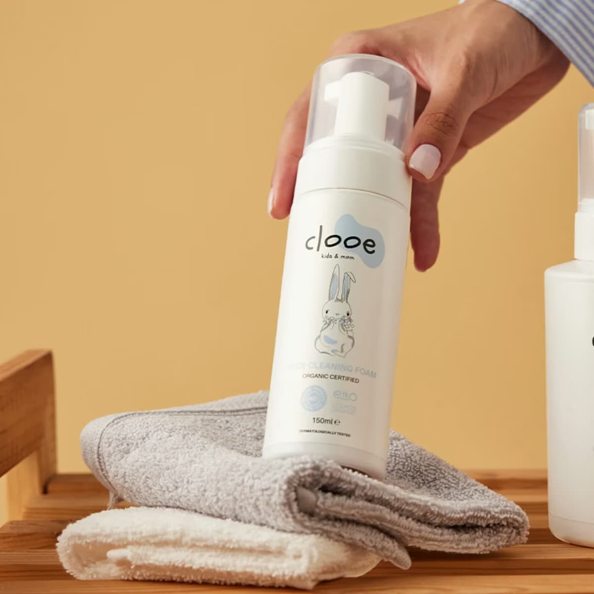 Clooe Yüz Temizleme Köpüğü Organik 150 ml 3