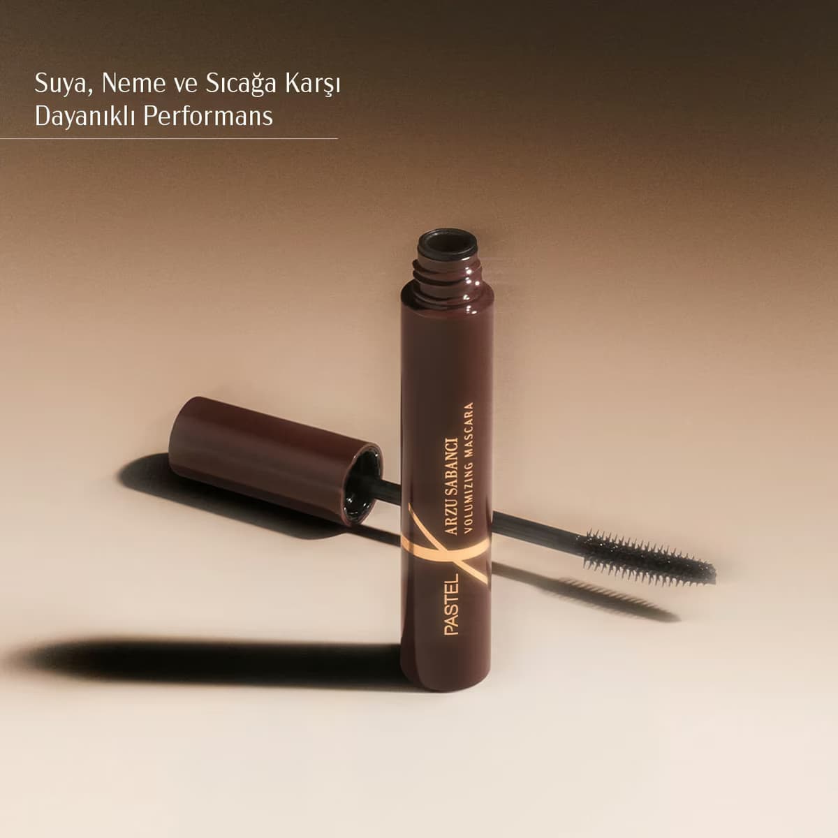 Pastel x Arzu Sabancı Volumizing Maskara 4