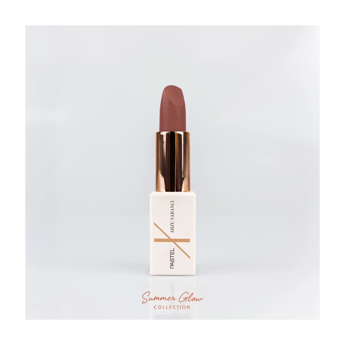 Pastel X Arzu Sabancı Parlak Bitişli Nemlendirici Lipstick Ruj 27